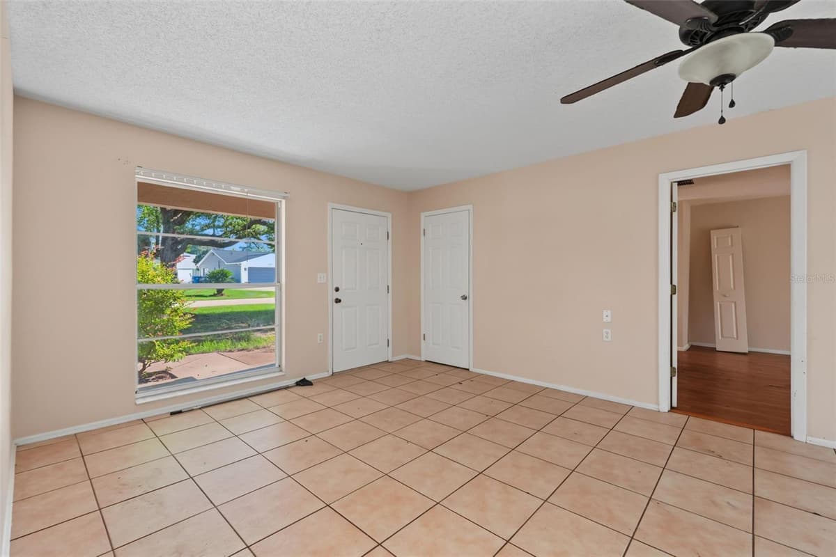 10394 UPTON STREET — photo 8 of 32