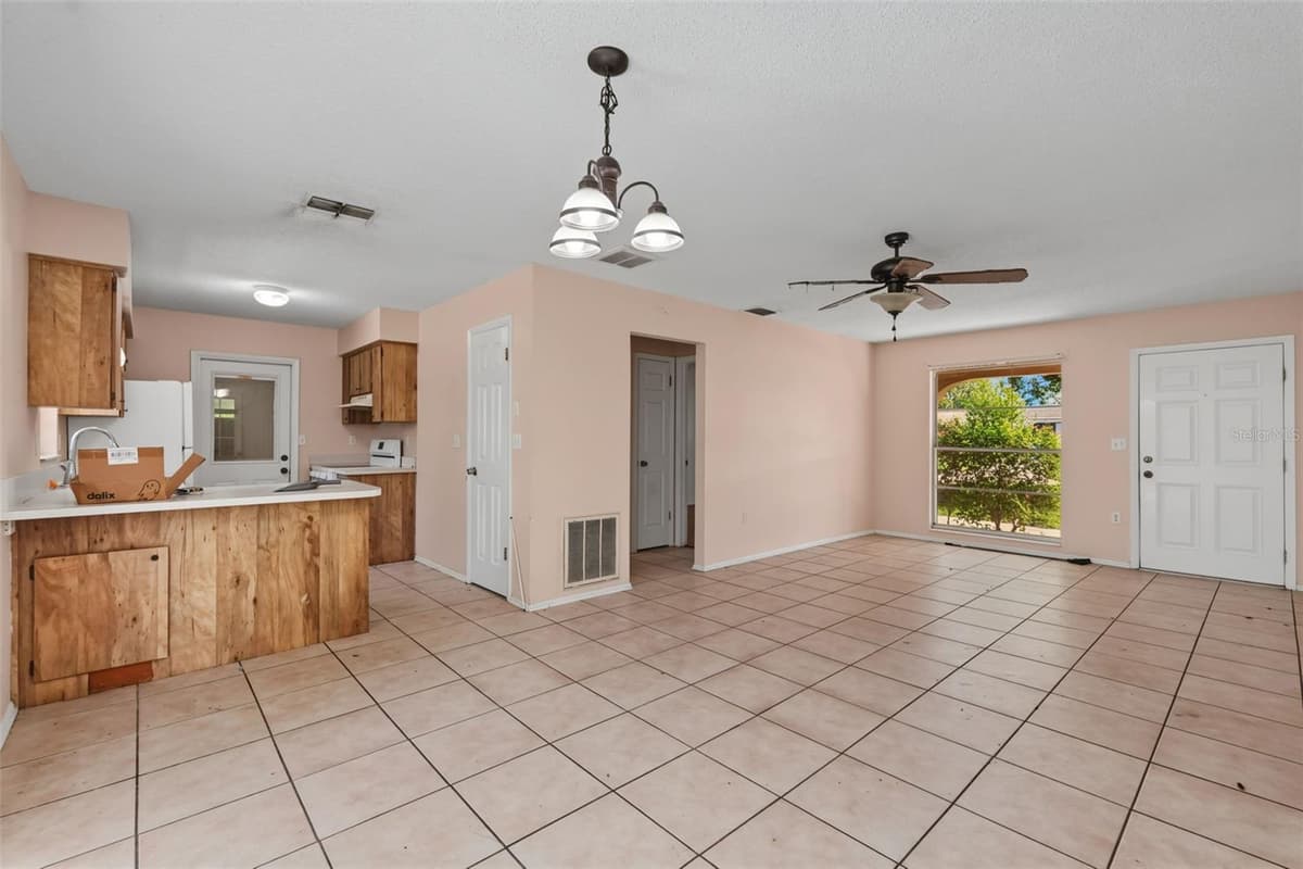 10394 UPTON STREET — photo 12 of 32