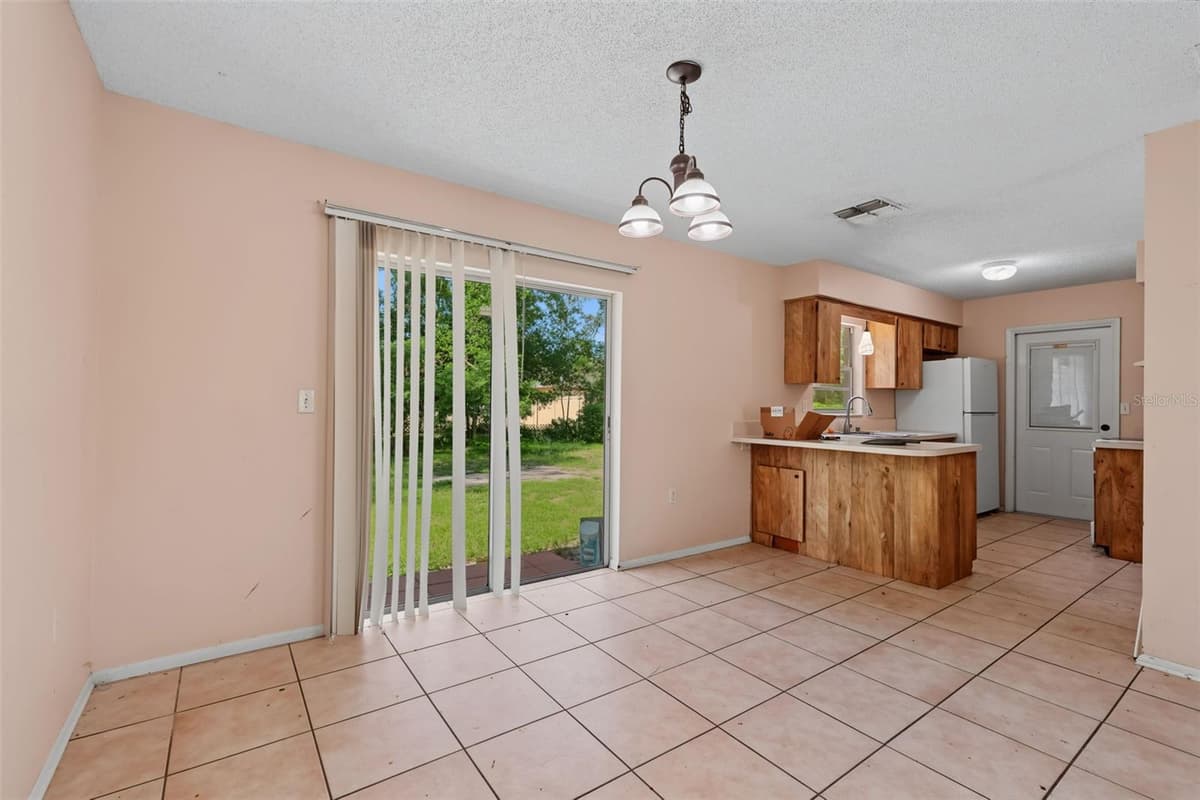 10394 UPTON STREET — photo 11 of 32