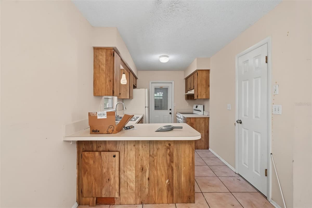 10394 UPTON STREET — photo 13 of 32