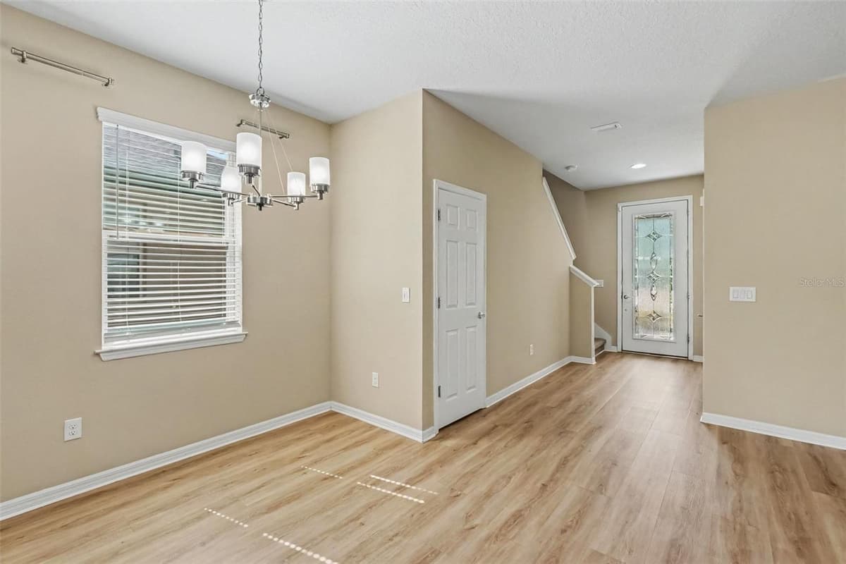 5117 LEVANA STREET — photo 3 of 30