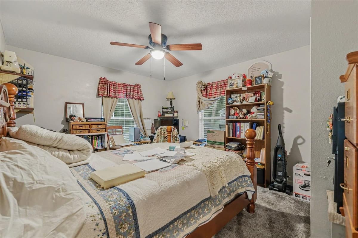 9172 KEDRONE DRIVE — photo 16 of 34