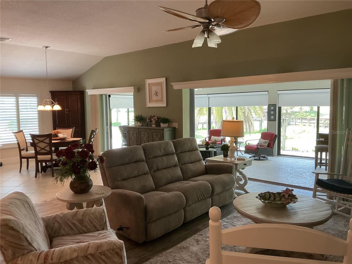 2841 APACHE COURT — photo 35 of 67