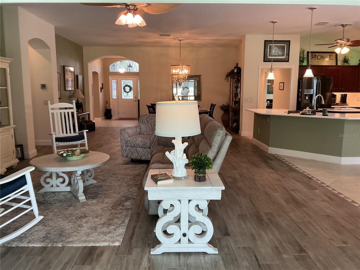 2841 APACHE COURT — photo 25 of 67