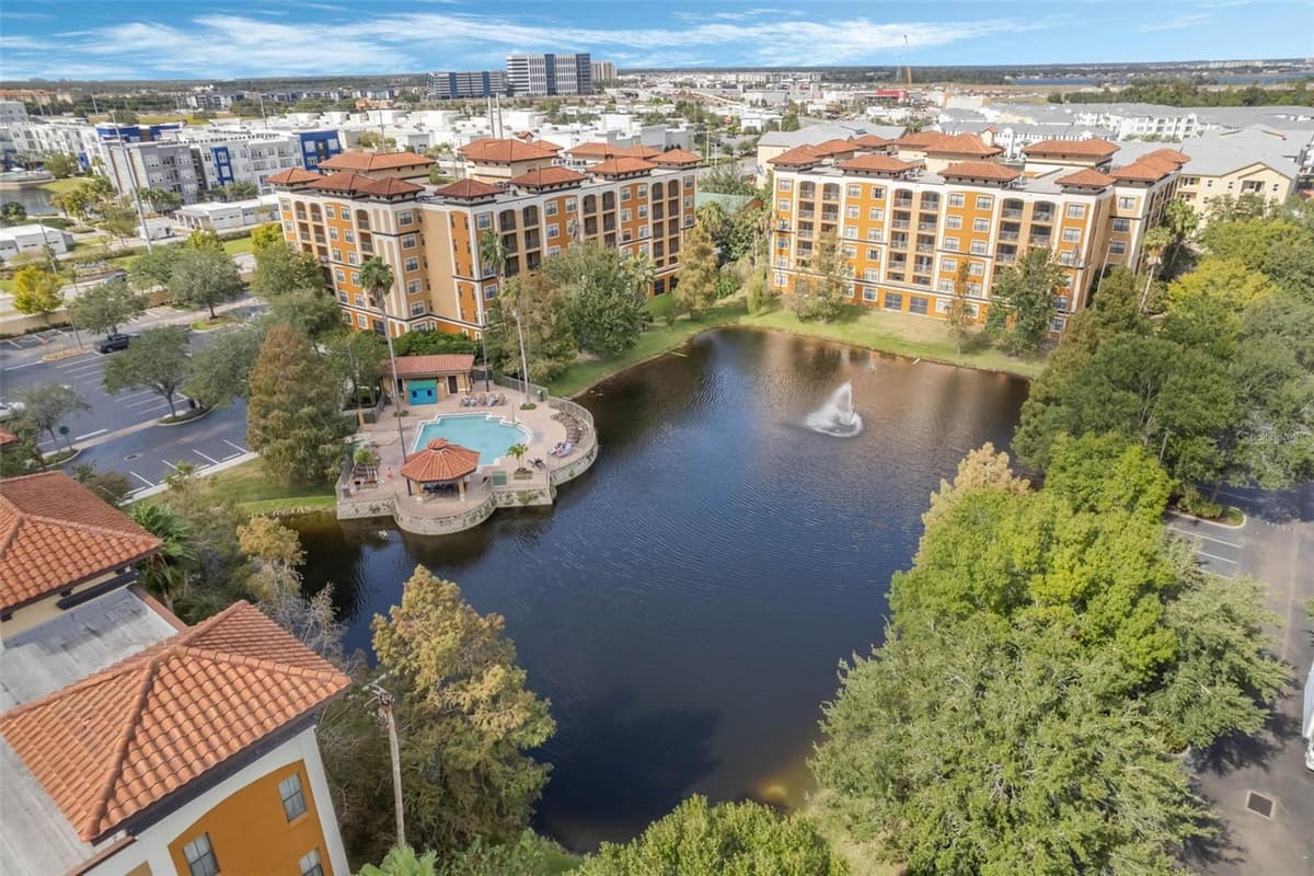 12539 FLORIDAYS RESORT DRIVE — photo 40 of 75