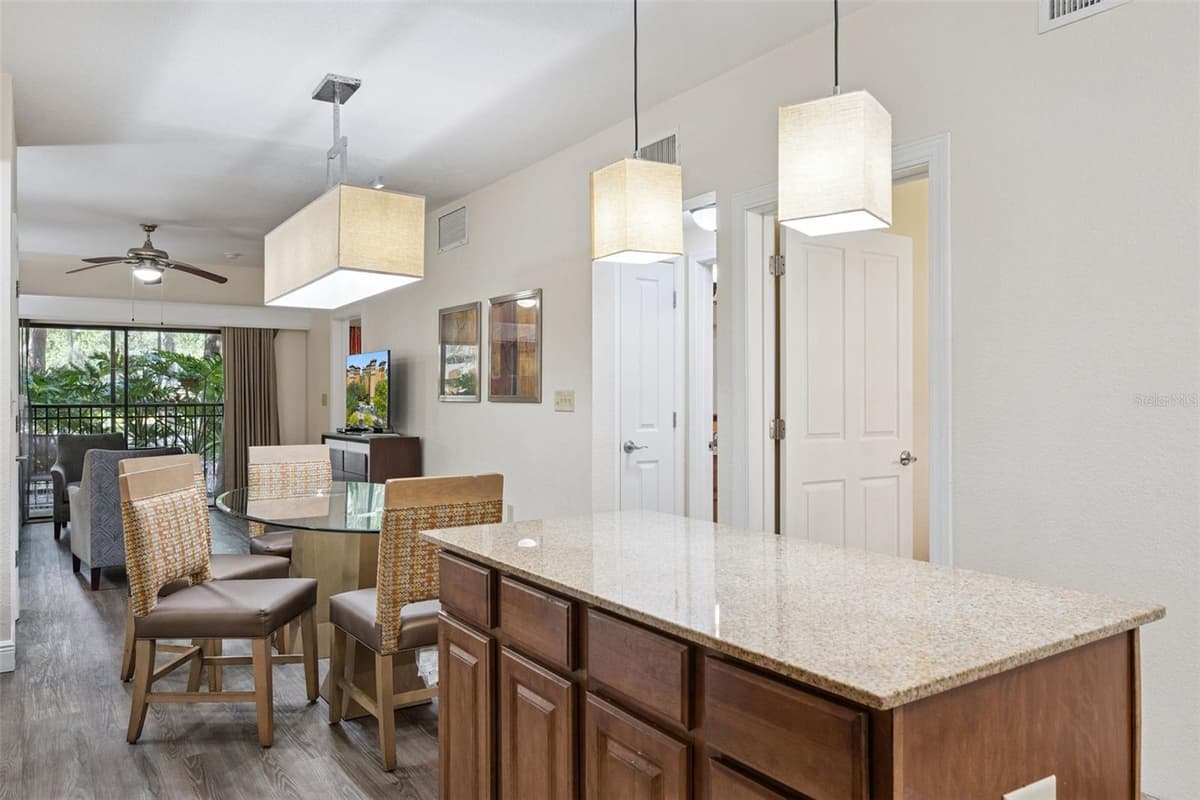 12539 FLORIDAYS RESORT DRIVE — photo 11 of 75
