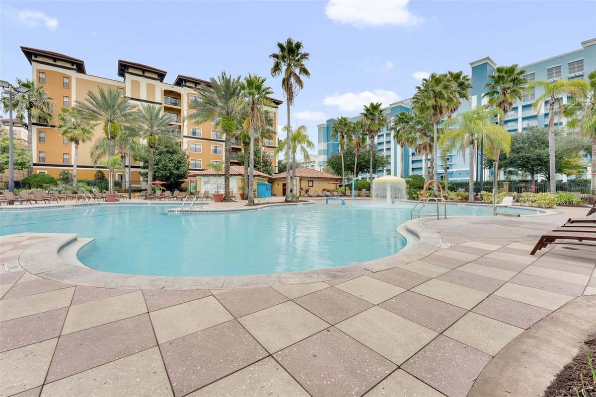 12539 FLORIDAYS RESORT DRIVE — photo 54 of 75