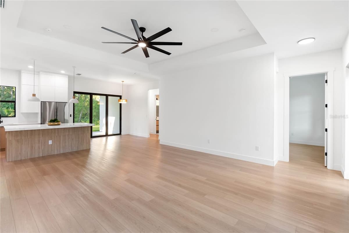14171 MARLIN AVENUE — photo 6 of 63