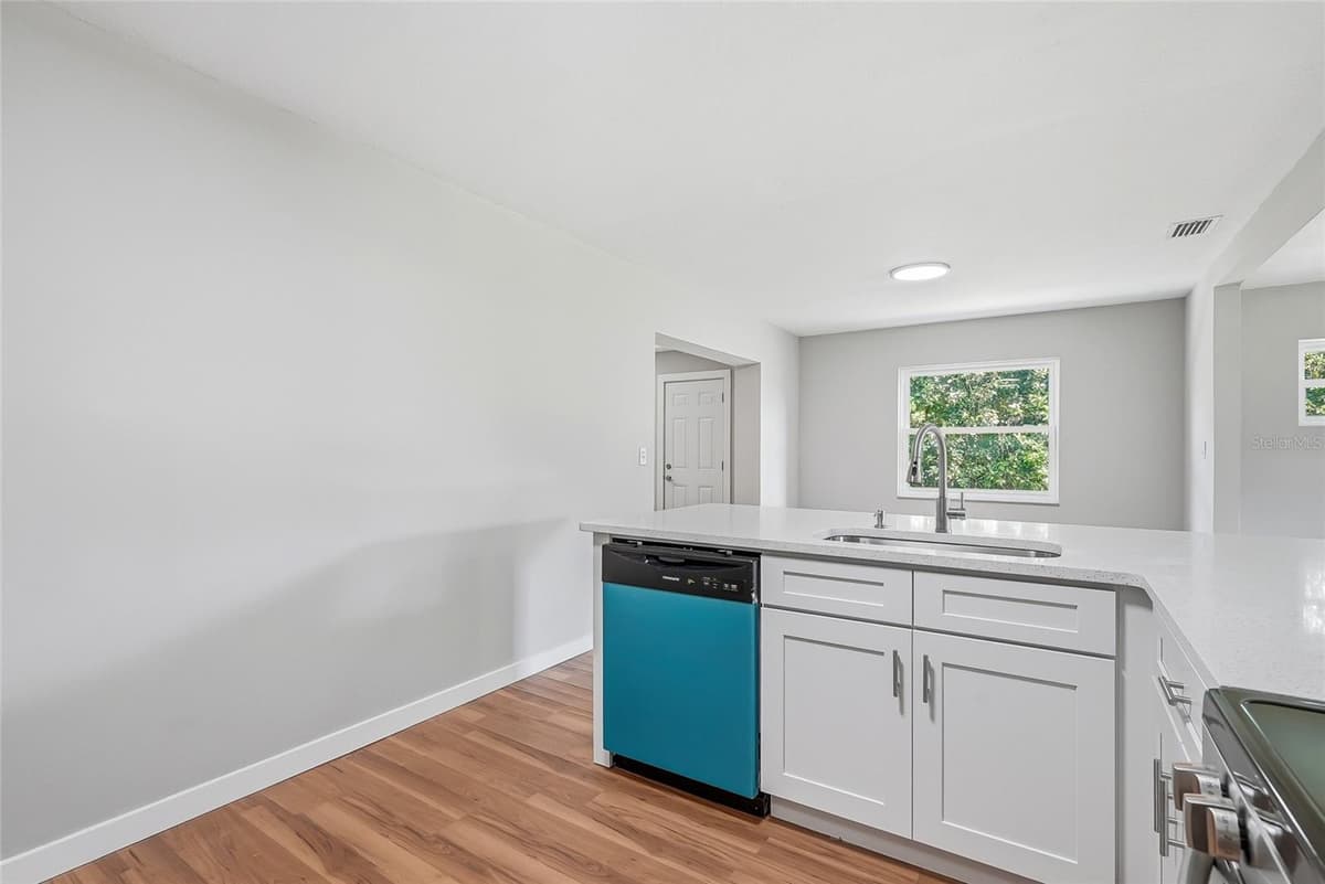 37670 FARR ROAD — photo 14 of 50