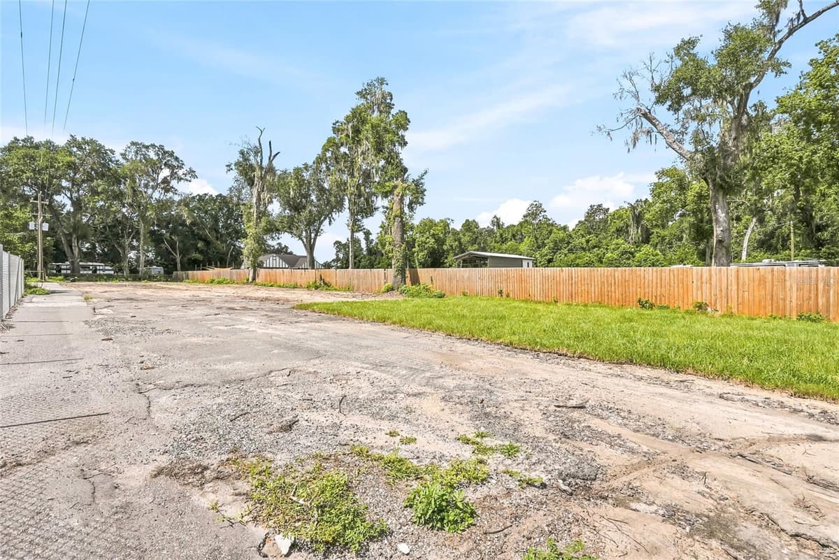 37670 FARR ROAD — photo 47 of 50