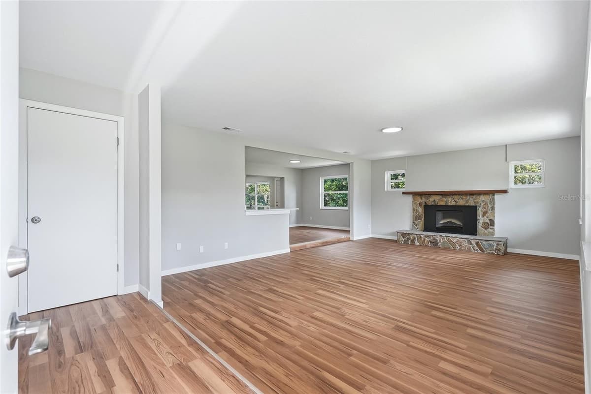 37670 FARR ROAD — photo 3 of 50
