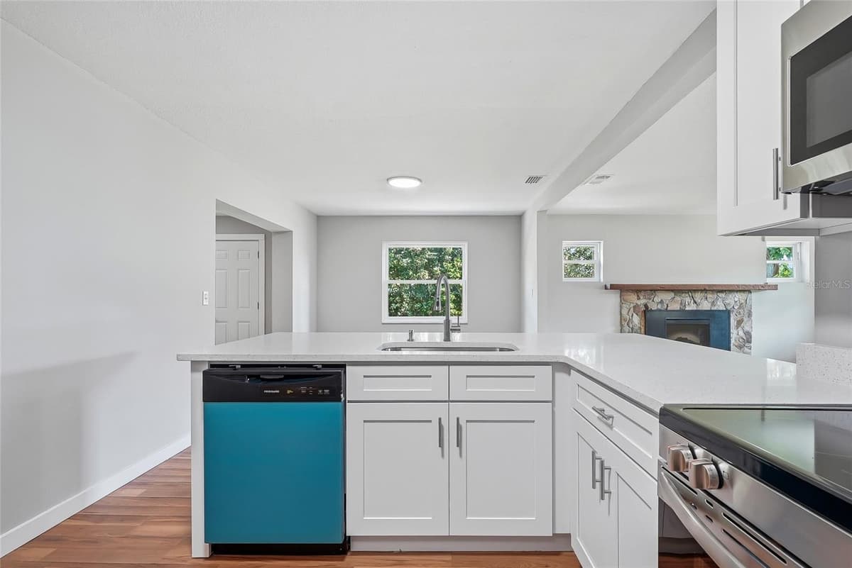 37670 FARR ROAD — photo 15 of 50