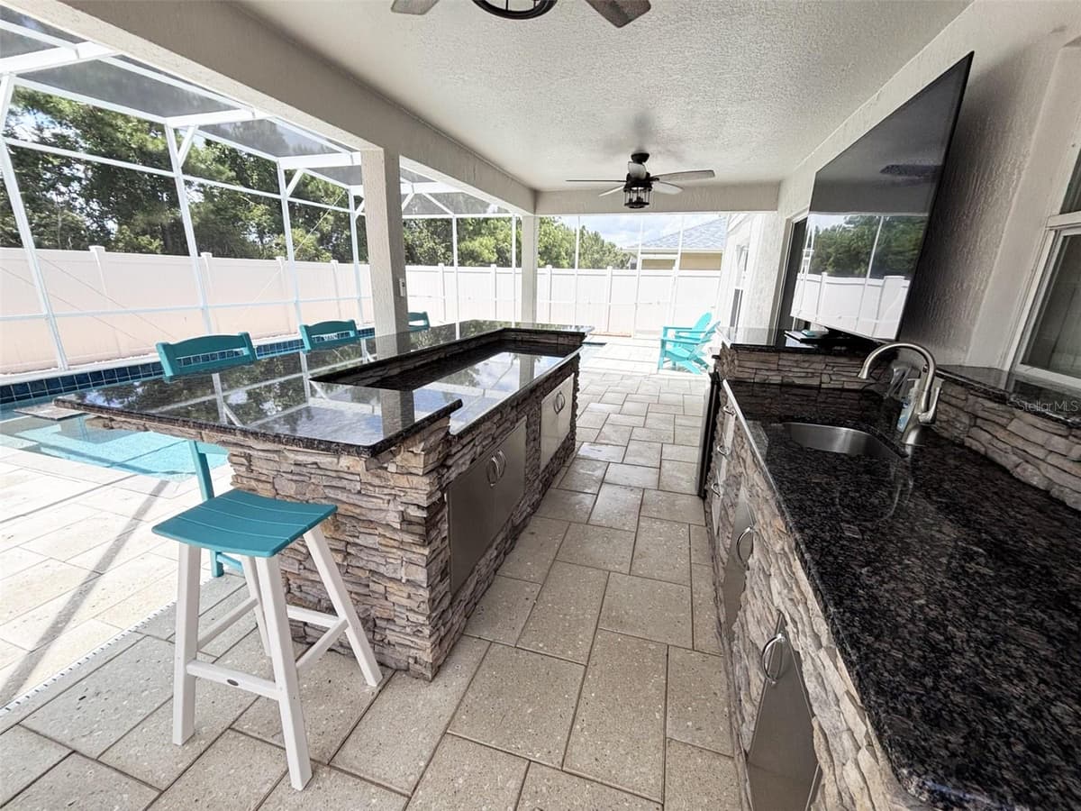 552 AEOLIAN DRIVE — photo 26 of 29
