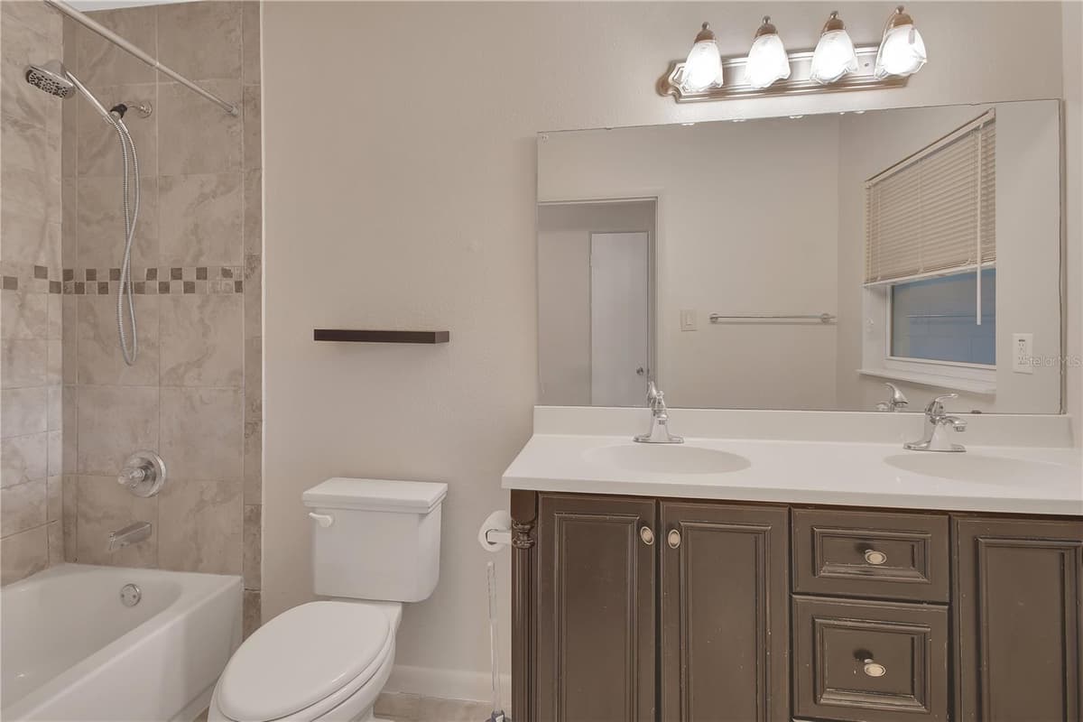1502 STEVENS AVENUE — photo 19 of 26
