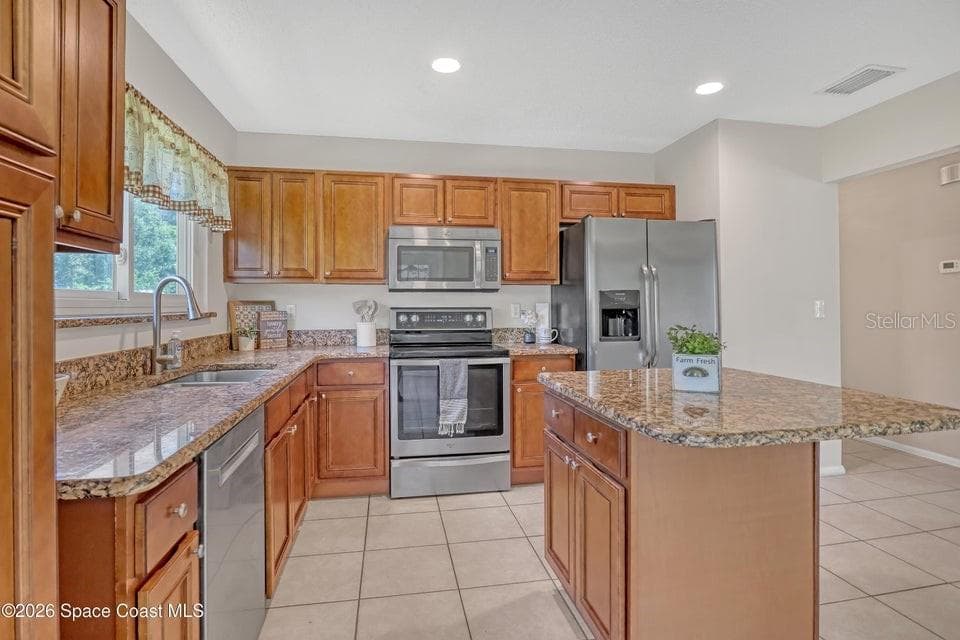 1671 CHARLES BOULEVARD — photo 15 of 26