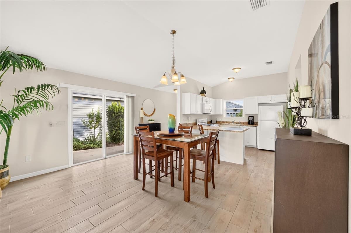 5844 MARSH COURT — photo 15 of 37