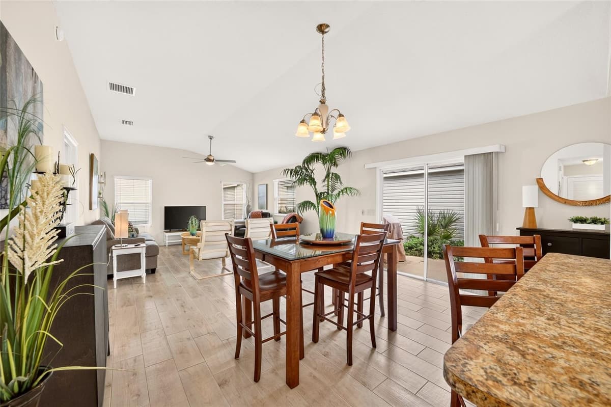 5844 MARSH COURT — photo 16 of 37