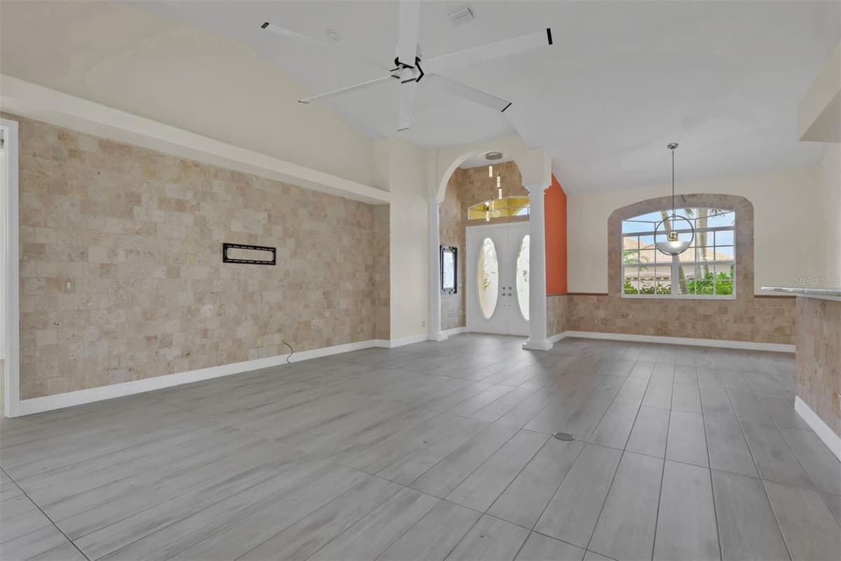 8596 SOUTHWIND BAY CIRCLE — photo 8 of 39