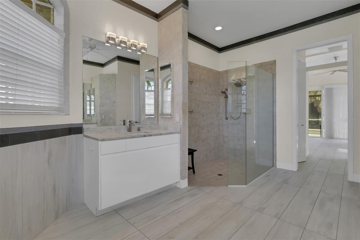 8596 SOUTHWIND BAY CIRCLE — photo 20 of 39