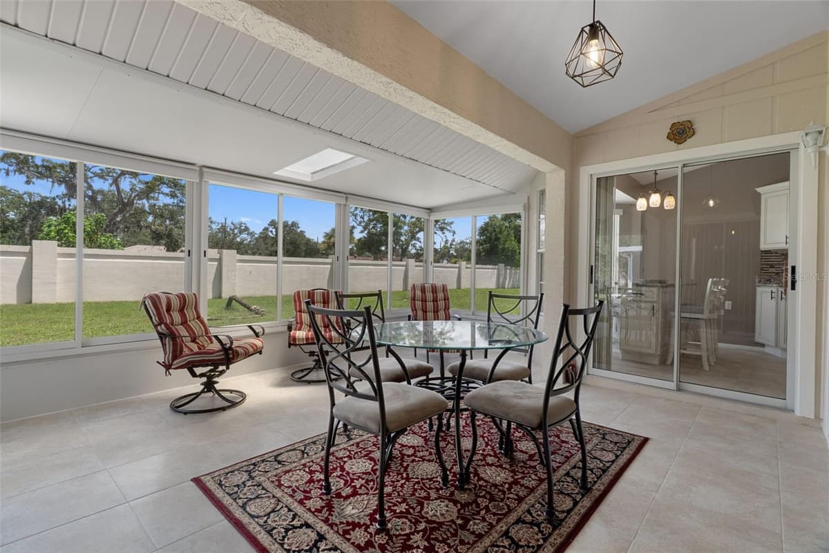 1424 PINEWOOD HILLS COURT — photo 34 of 85