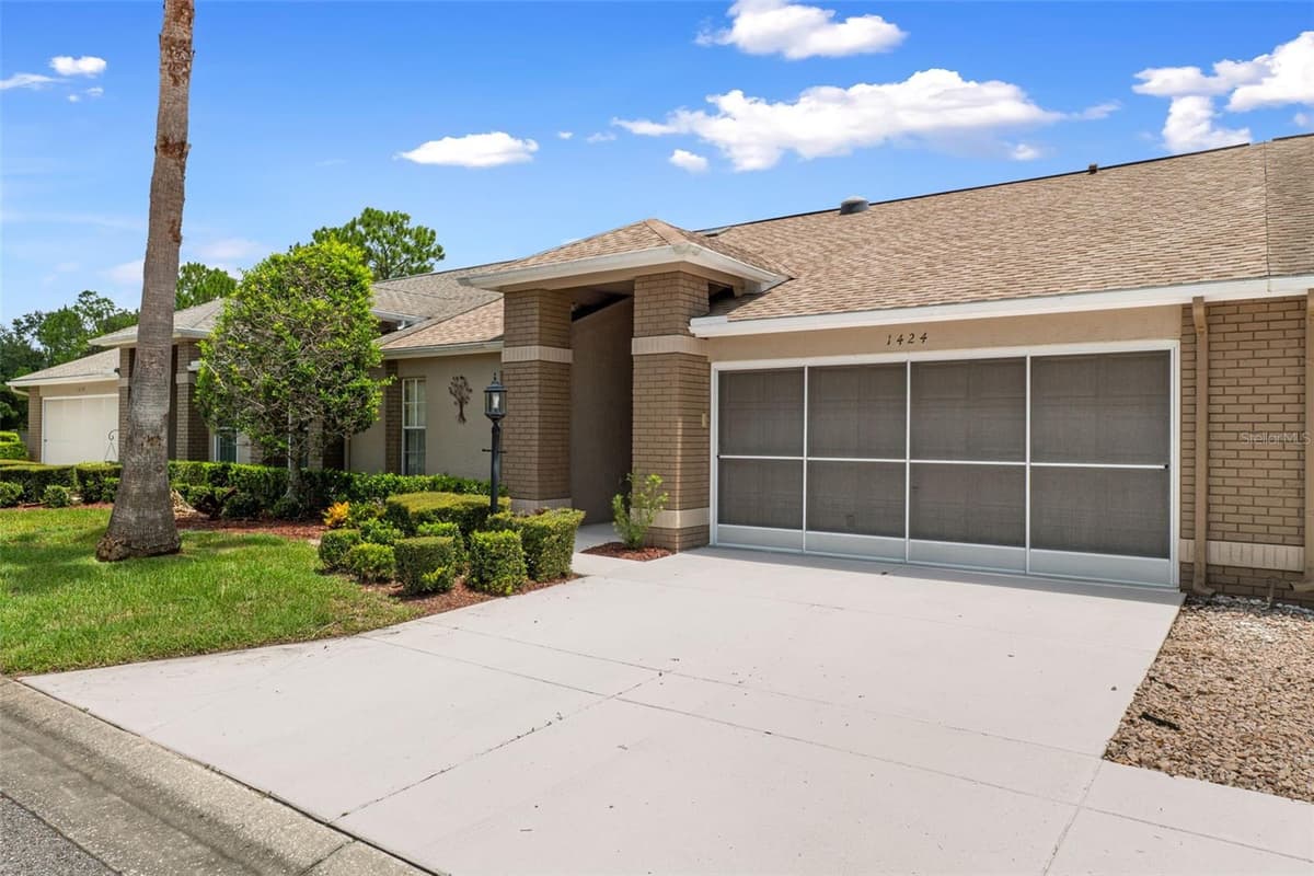 1424 PINEWOOD HILLS COURT — photo 2 of 85