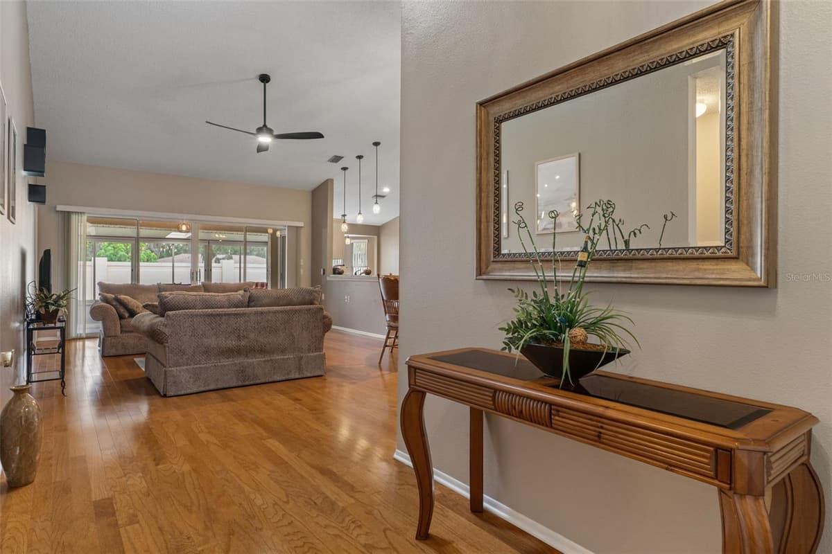 1424 PINEWOOD HILLS COURT — photo 6 of 85