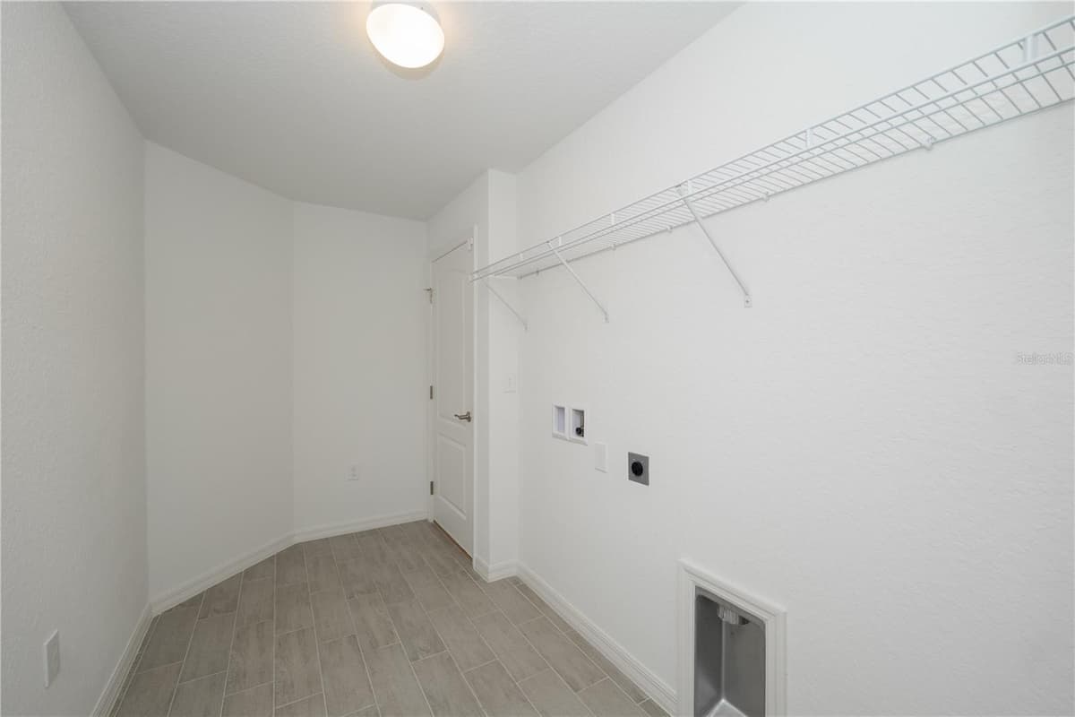 3512 ELLIOTT PLACE — photo 24 of 26