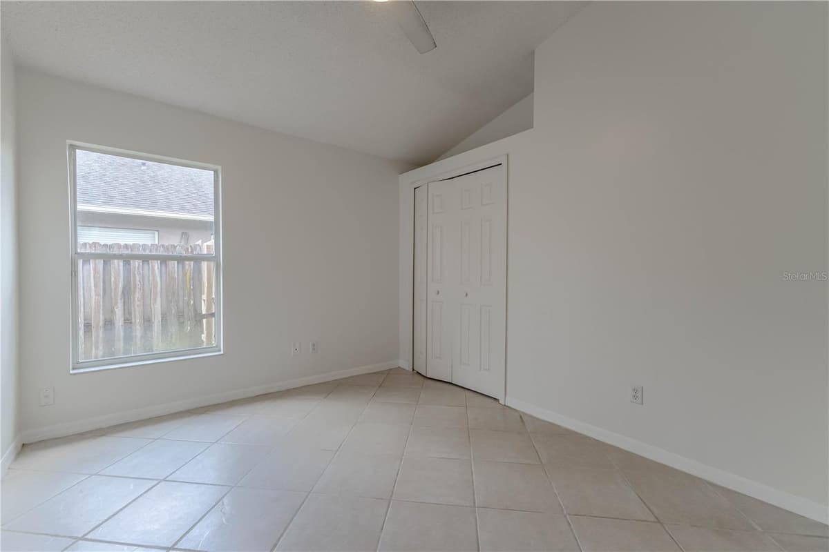 14339 VIBURNUM LN — photo 24 of 38