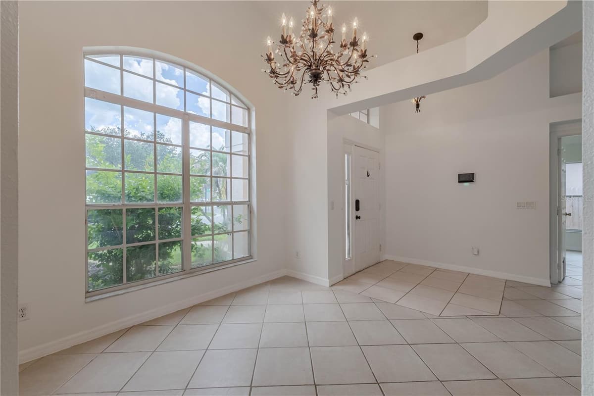 14339 VIBURNUM LN — photo 2 of 38