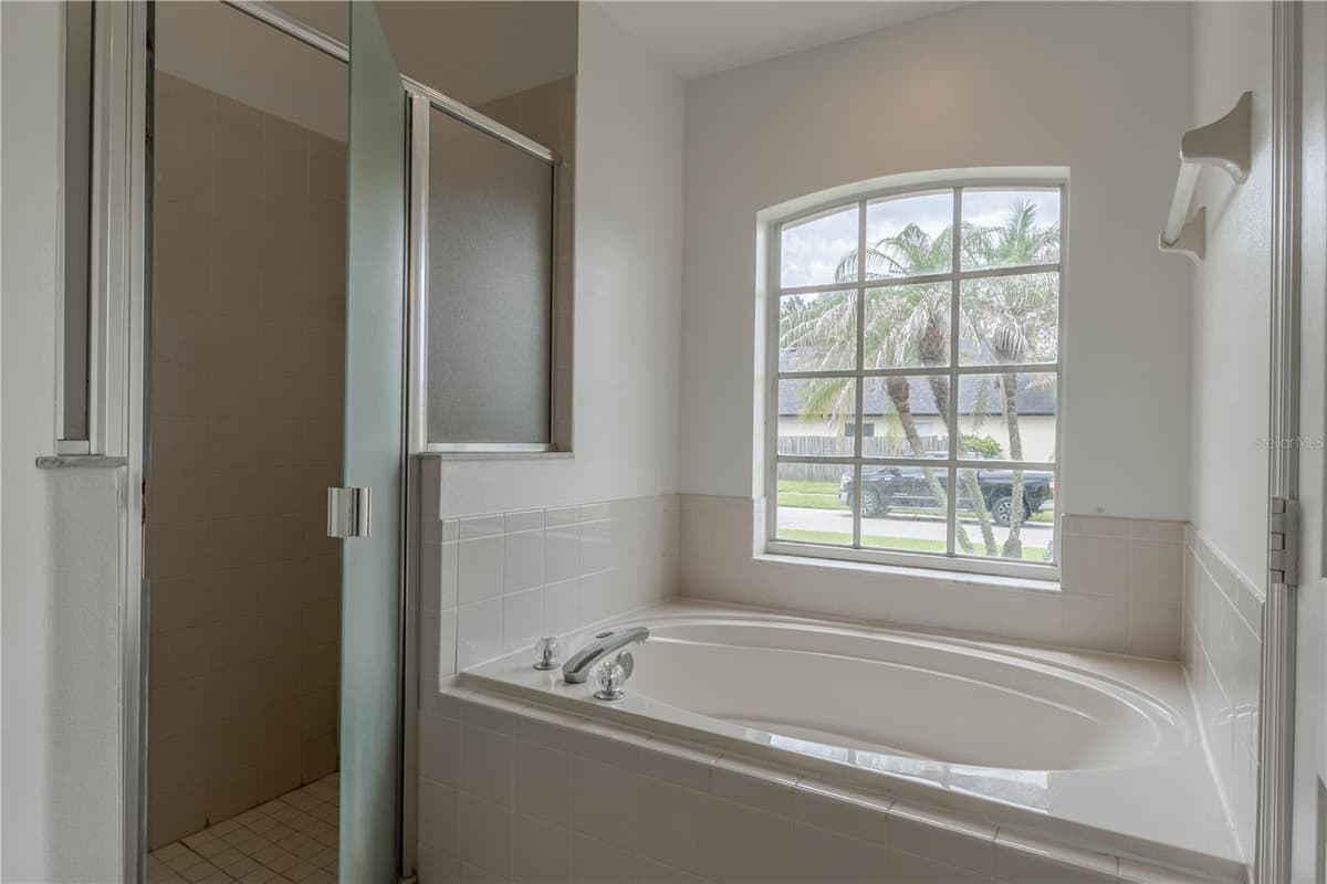 14339 VIBURNUM LN — photo 22 of 38