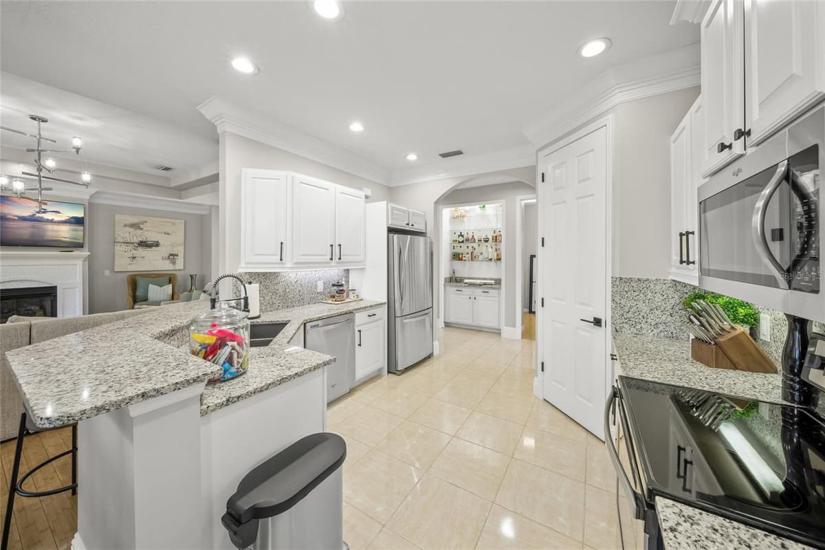 5178 OAKMONT PLACE — photo 16 of 93