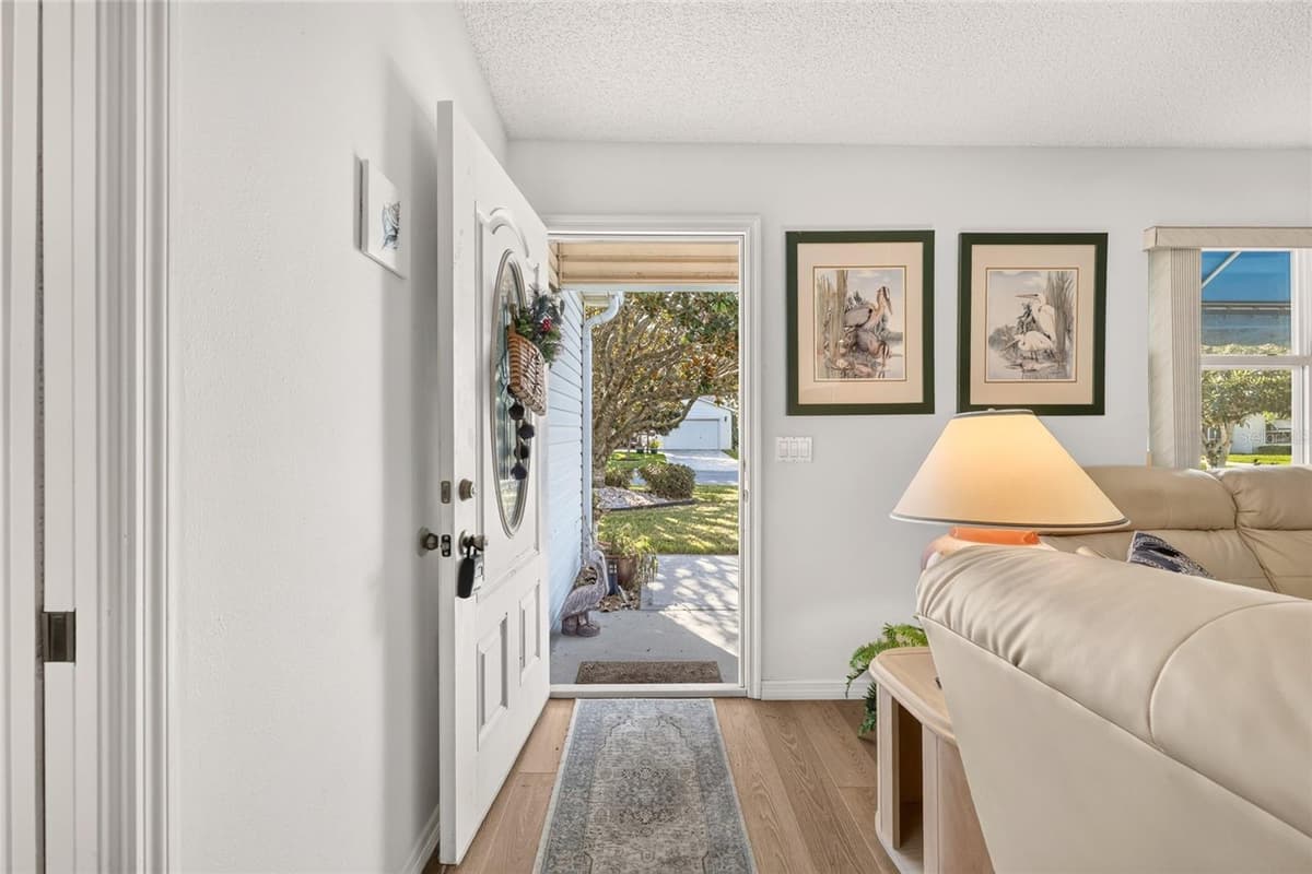 1613 SAN DIEGO STREET — photo 4 of 36