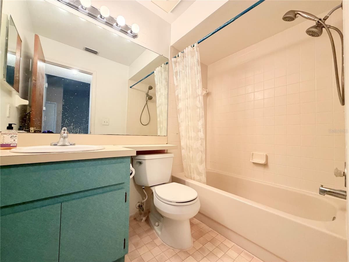 8012 LANSING DRIVE — photo 13 of 17