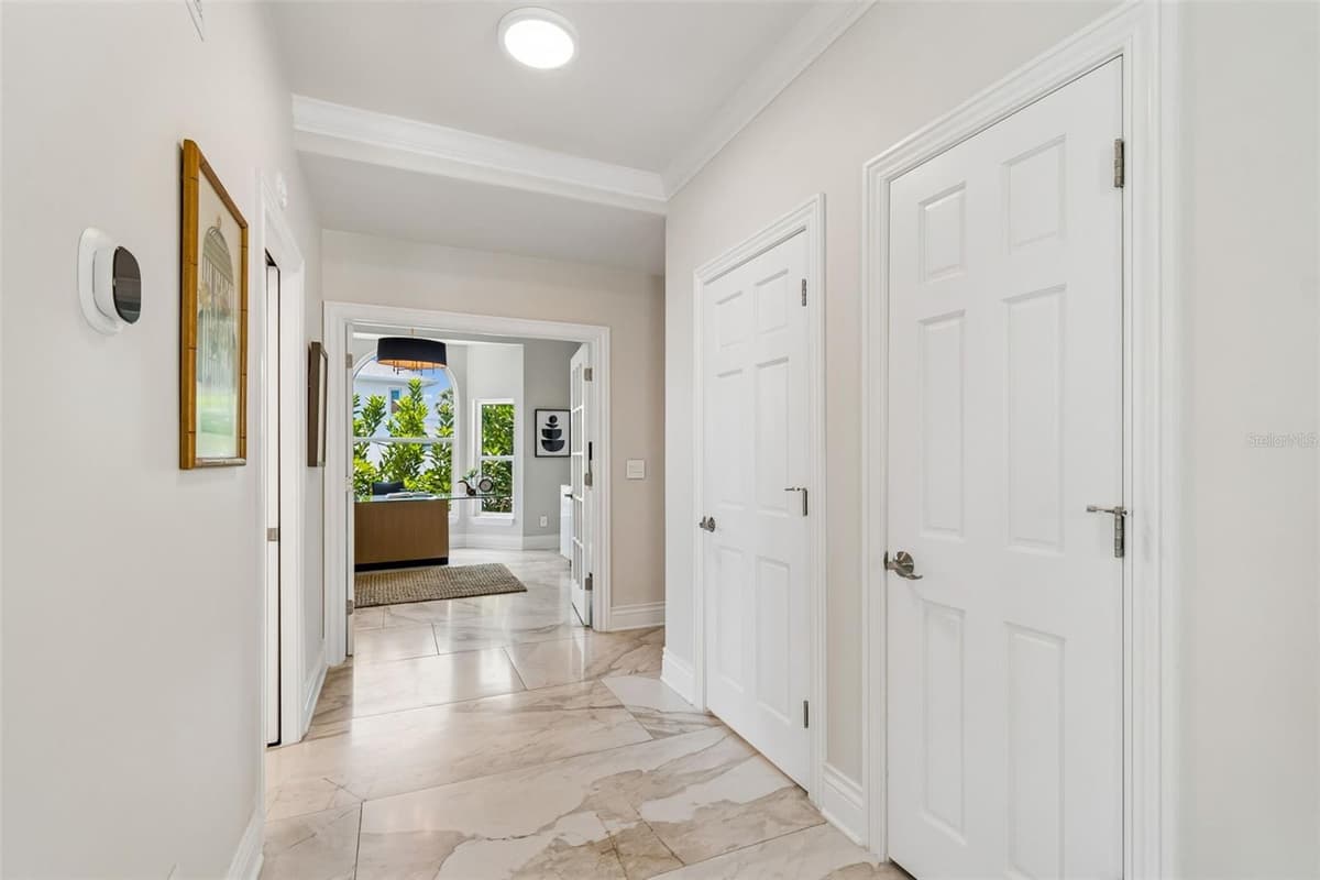 136 DEVON DRIVE — photo 35 of 83