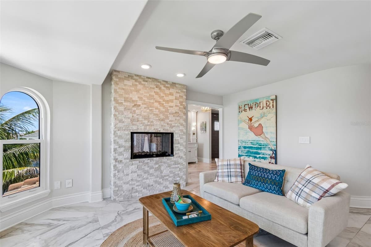 136 DEVON DRIVE — photo 53 of 83
