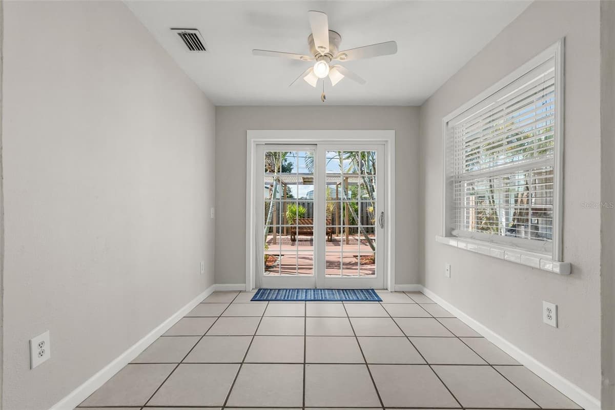 415 49TH STREET — photo 14 of 56