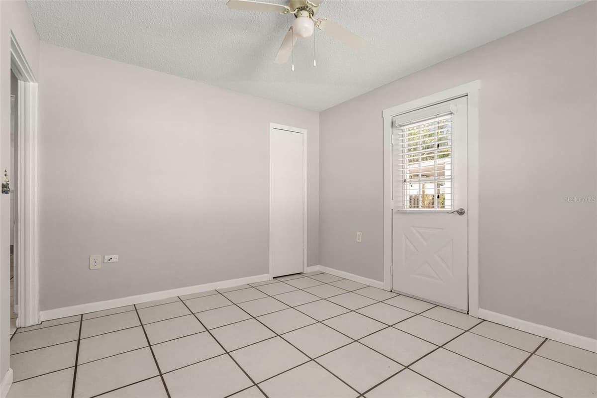 415 49TH STREET — photo 23 of 56