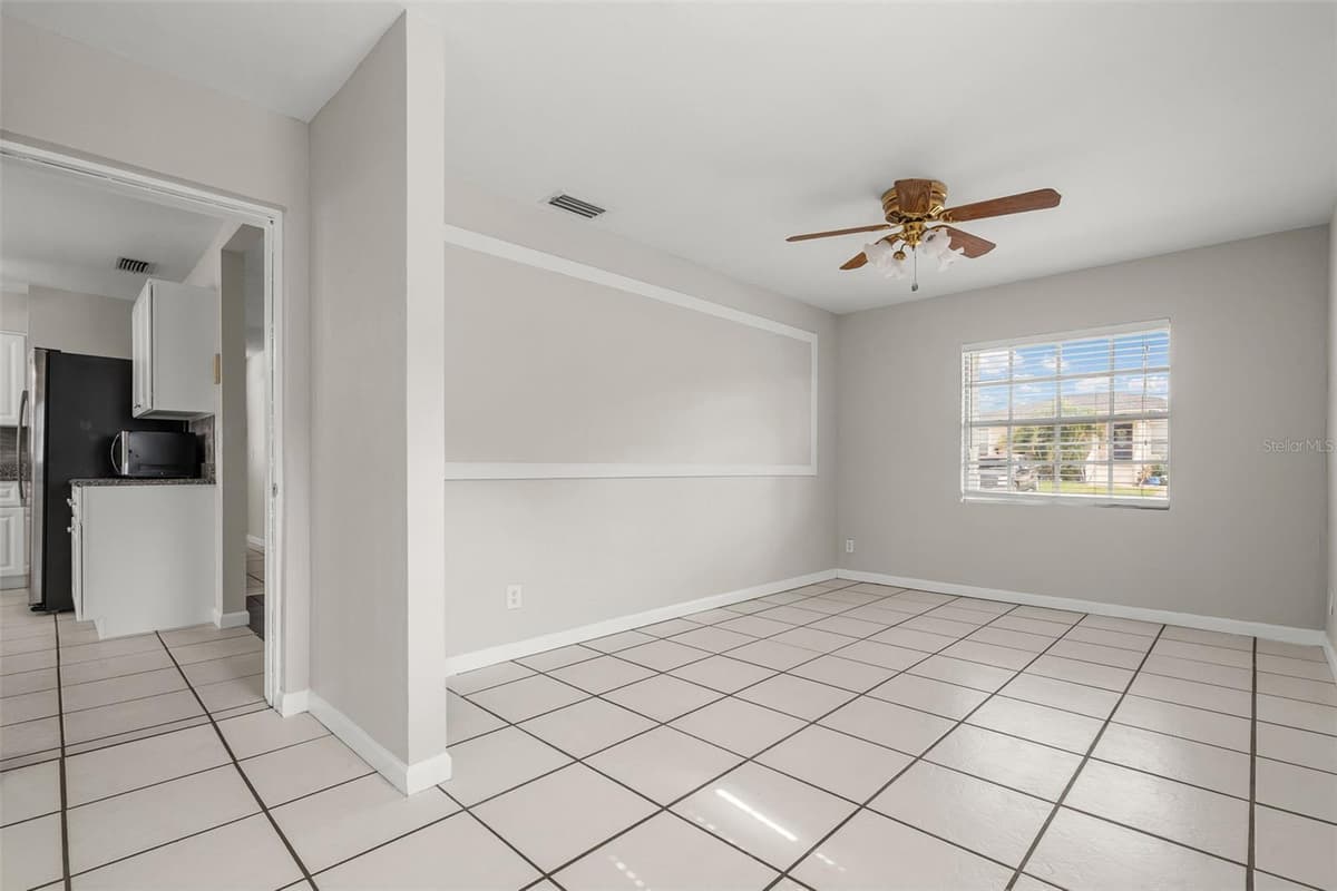 415 49TH STREET — photo 15 of 56