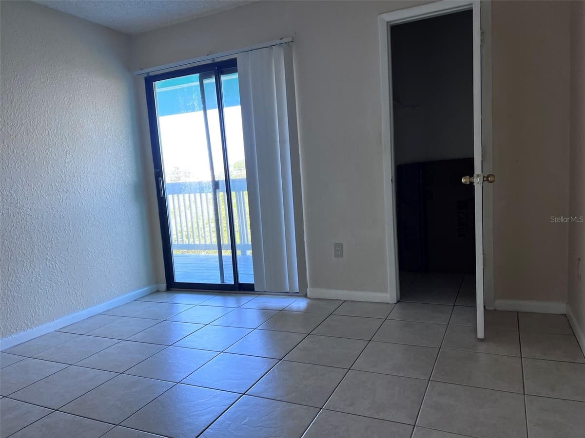 455 ALT 19 — photo 11 of 28