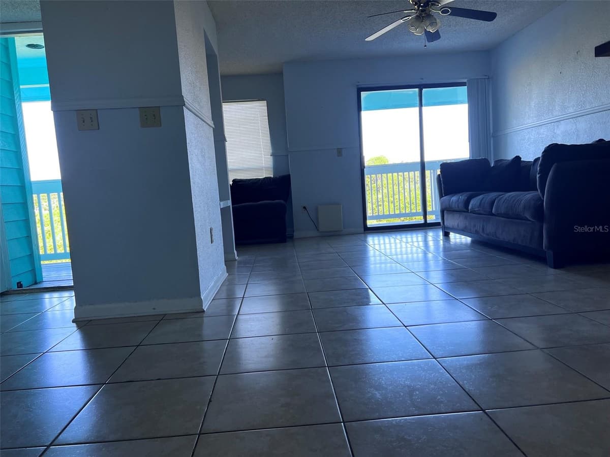 455 ALT 19 — photo 17 of 28