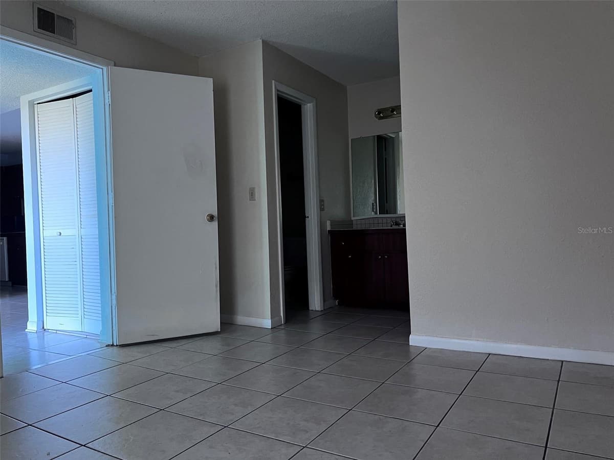455 ALT 19 — photo 19 of 28
