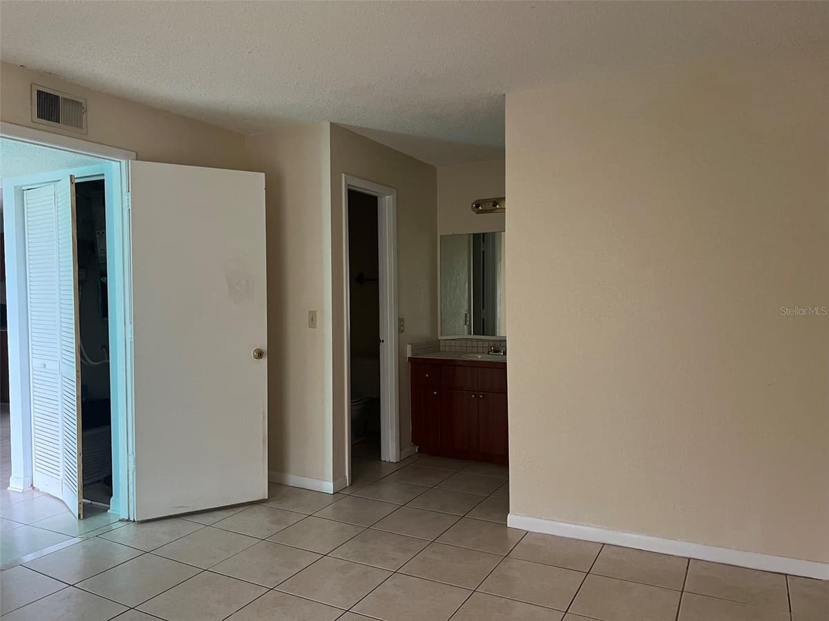 455 ALT 19 — photo 7 of 28