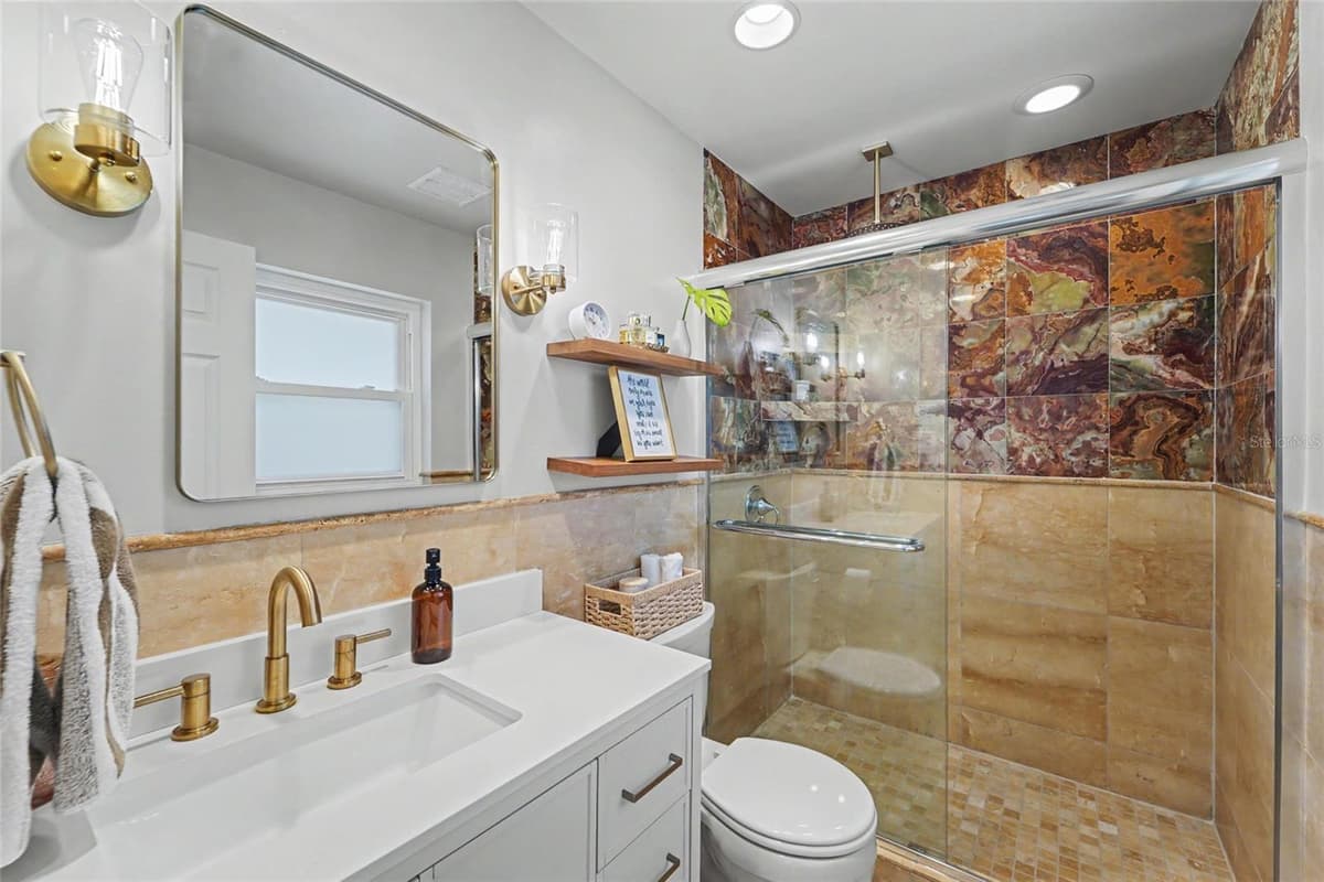 13461 DEL PRADO DRIVE — photo 23 of 40