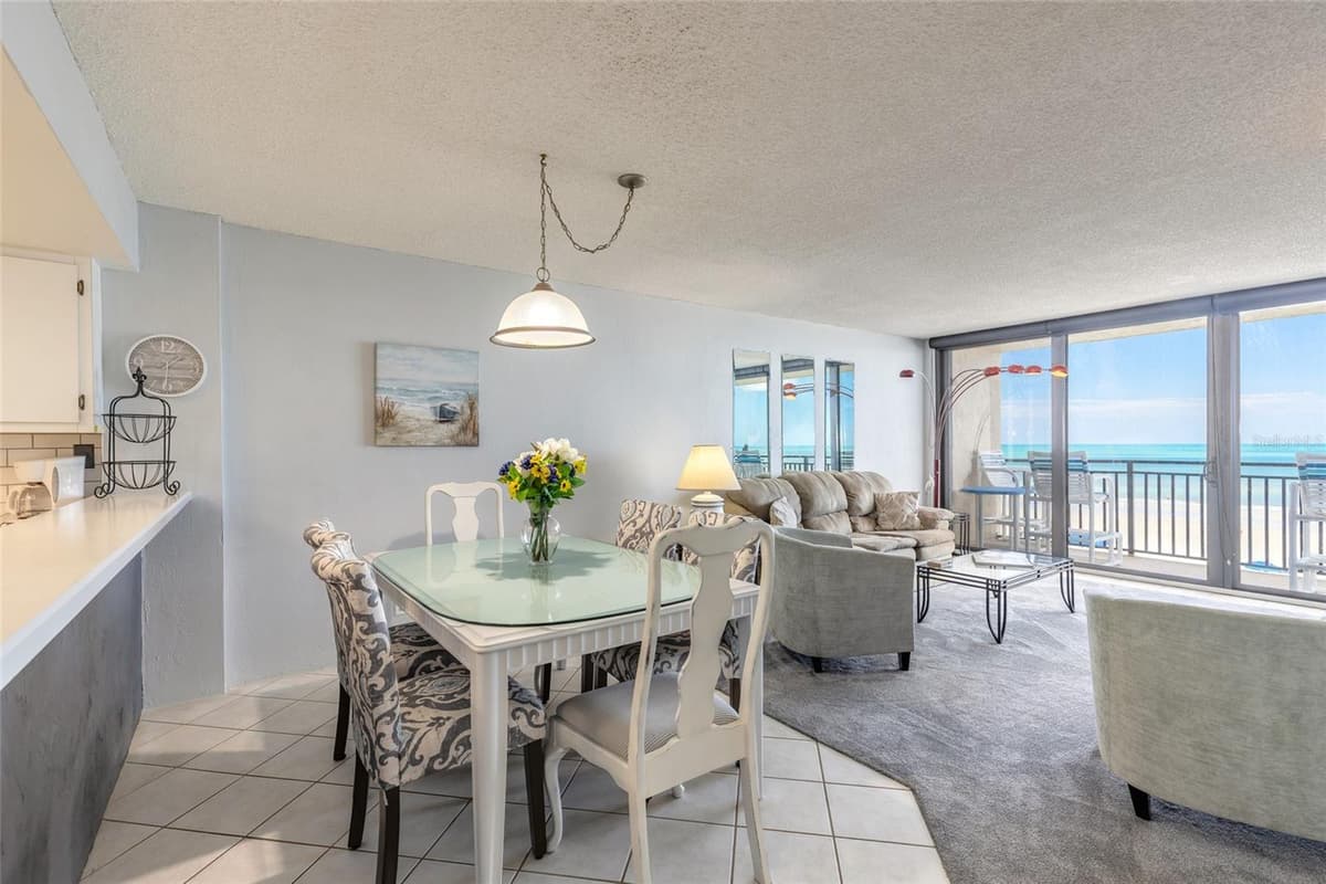 4139 ATLANTIC AVENUE — photo 10 of 43