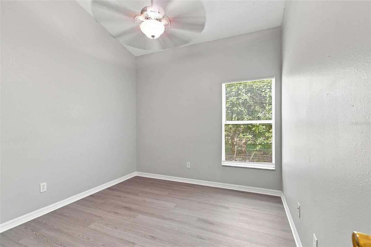 16616 PALM SPRING DRIVE — photo 24 of 48