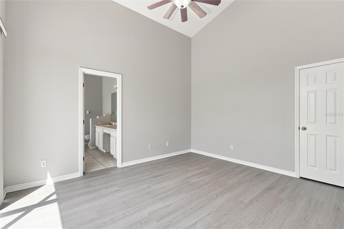 16616 PALM SPRING DRIVE — photo 17 of 48