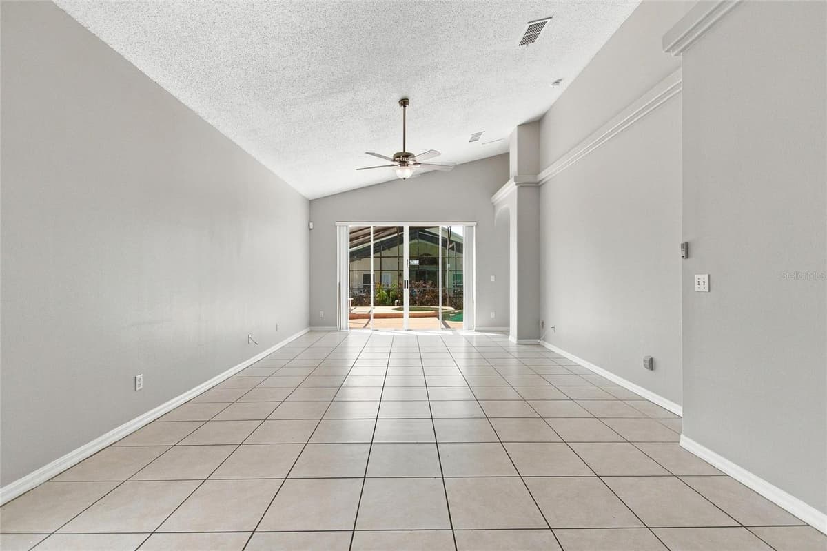 16616 PALM SPRING DRIVE — photo 14 of 48