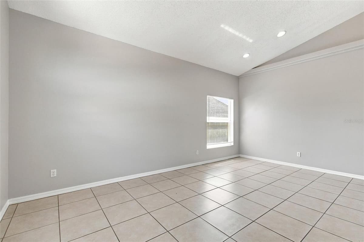 16616 PALM SPRING DRIVE — photo 7 of 48