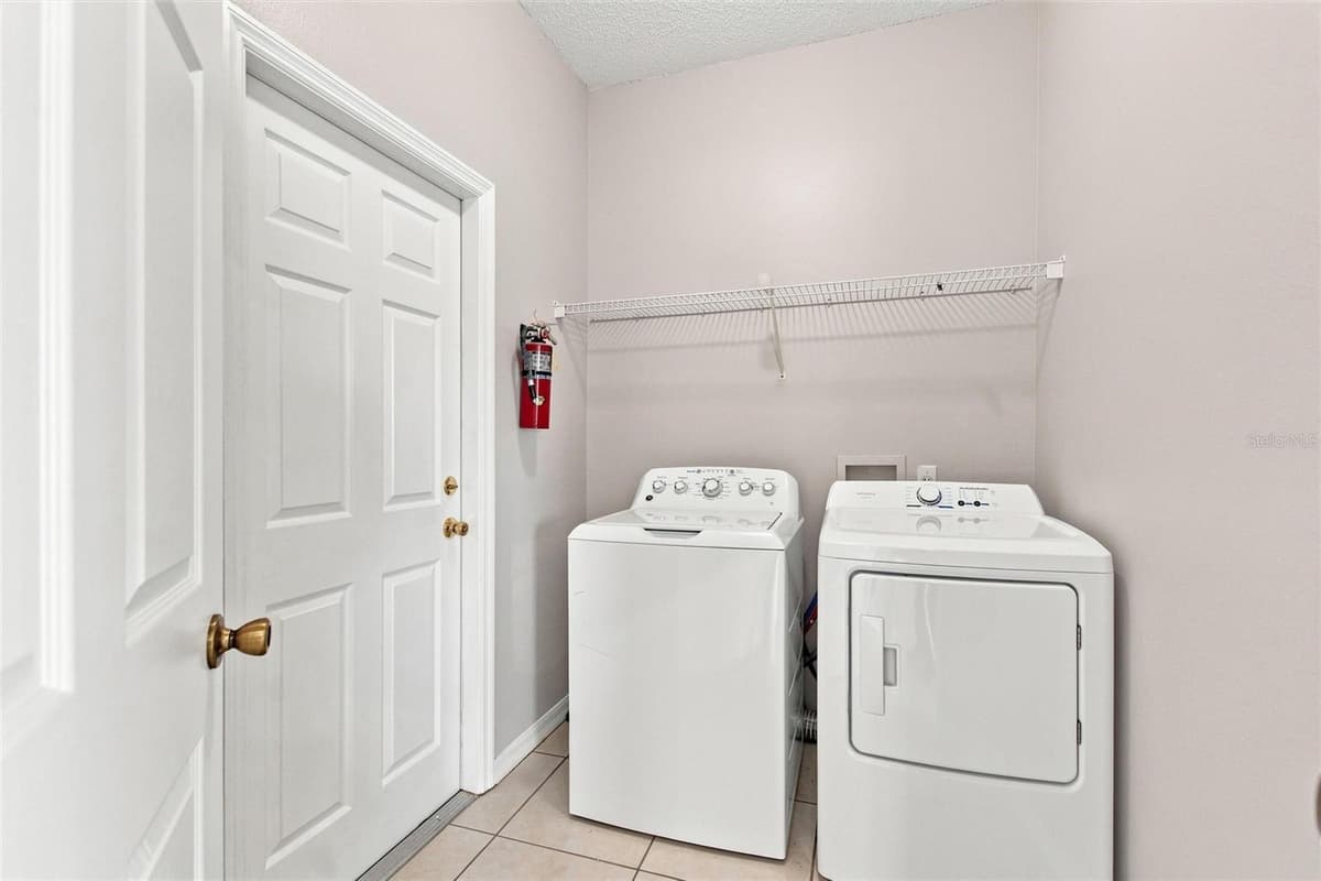 16616 PALM SPRING DRIVE — photo 33 of 48