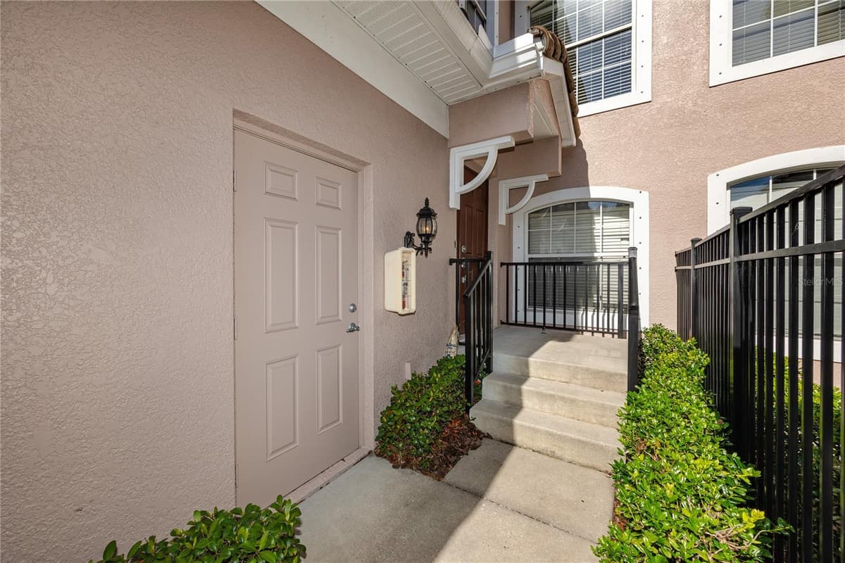 894 LANTERN WAY — photo 7 of 40
